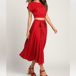 NWT Lulu’s red two piece midi dress